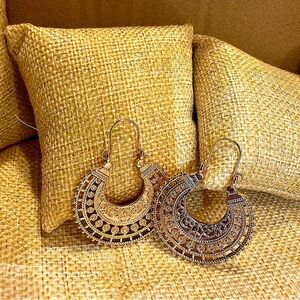 Tribal boho hollow earrings